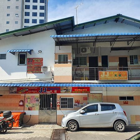 Oyo 90972 Jj Homestay Miri Exterior photo